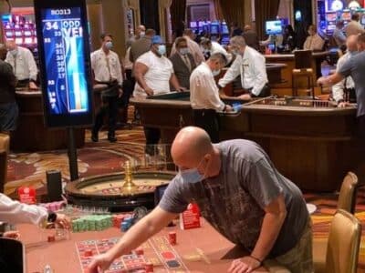 Nevada Casinos Perform Well in June but Mask Rules to Return
